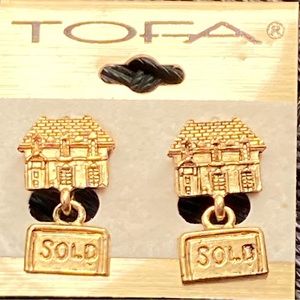Tofa Earrings Cute GIFTS?